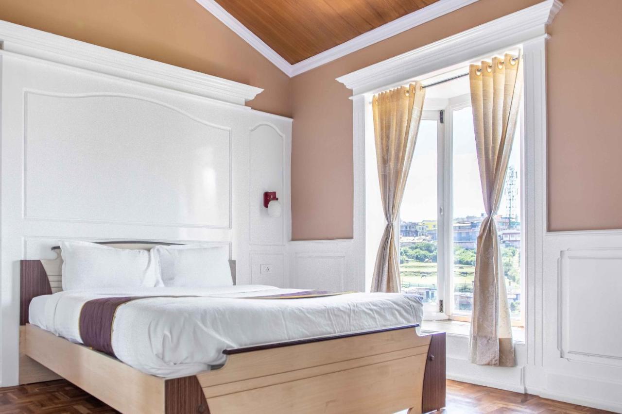 Pine View Stay Ооти Екстериор снимка